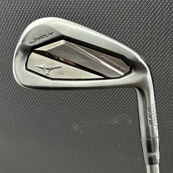 MIZUNO JPX 925 FORGED BLACK 4 IRON