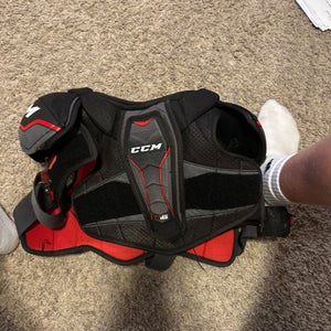 Small Senior CCM Shoulder Pads (Used)