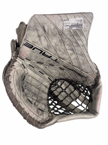True L20.2 Senior Goalie Catch Glove