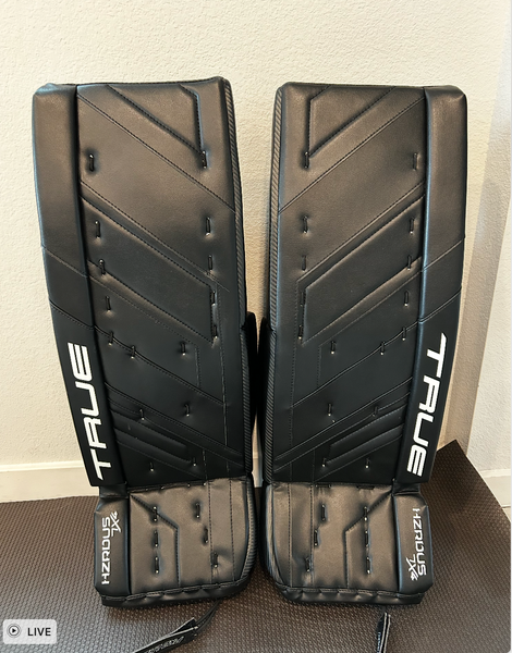 2025 31" True HZRDUS 7X4 Goalie Leg Pads (New)