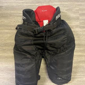Junior Medium Bauer Vapor X3.0 Hockey Pants  (Used)