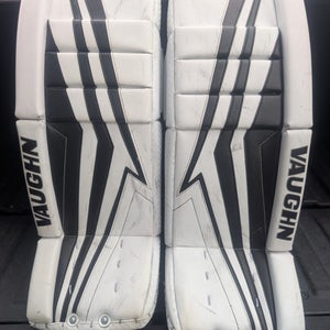 28 + 2 Vaughn Int Velocity V9 Goalie Leg Pads (Used)