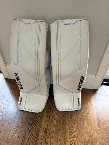 Senior Large 2023 Bauer Mach Regular Goalie Full Set (Used)