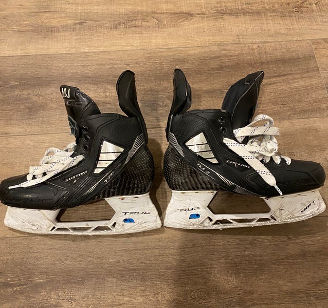 TRUE Pro Stock Custom Hockey Skates - Size 9