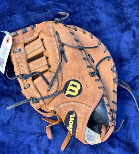 Brown Wilson A900 RH First Base Baseball Glove 12" (Used)