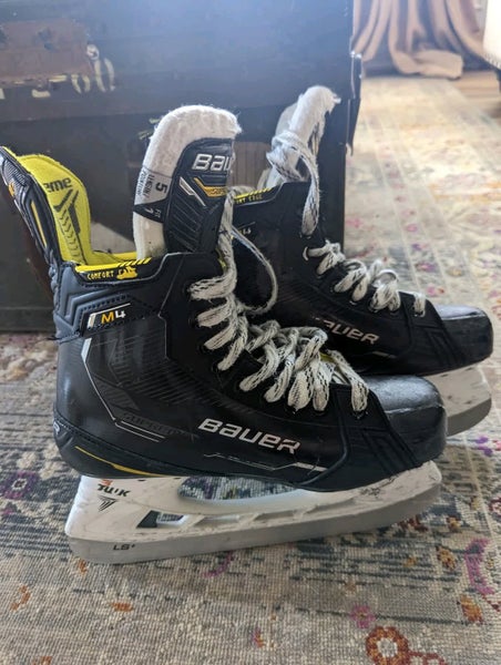 2023 Bauer Supreme M4 Hockey Skates Size 5 (Used)