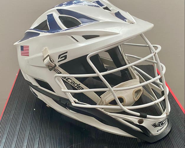 Patriotic Themed Cascade S