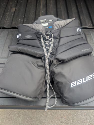 S23 Intermediate Large Bauer Elite Hockey Goalie Pants (Used)