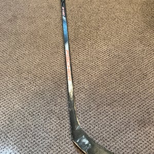 Youth Fischer W150 Right Handed Hockey Stick (Used)