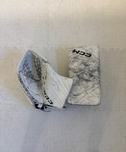 2023 CCM Goalie Full Right Glove And Blocker (Used)