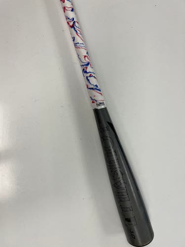 Louisville Slugger Bat (-10) 17 oz 27" (Used)