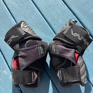 Senior Medium Bauer Vapor X900 Lite Elbow Pads (Used)