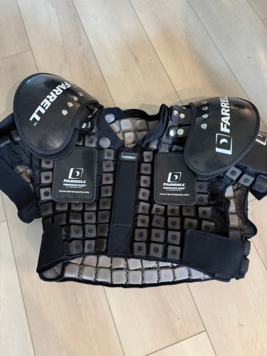 Farrell Large Senior Shoulder Pads (New)