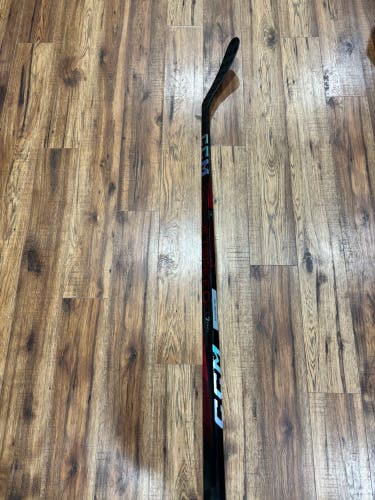 New Senior CCM Jetspeed FT7 Pro RH/P29/75