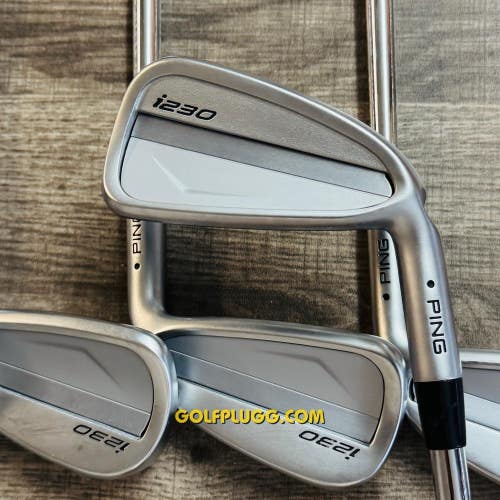 Ping i230 Iron Set 4-PW / AWT 2.0, Regular Flex (216)
