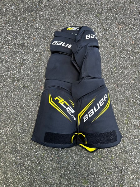Medium Bauer Supreme ACP Elite Girdle (Used)