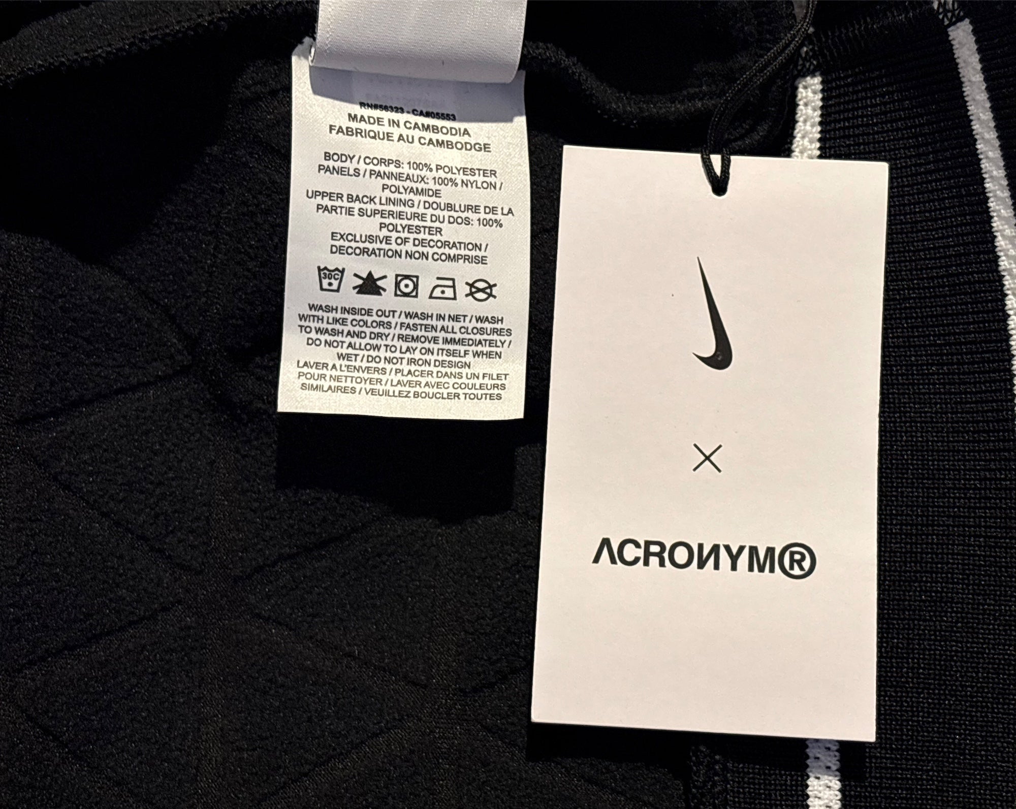 veuillez garder le signe de la silhouette propre. autocollant de déchets  interdits. autorisé à jeter des, image size:2000x1593