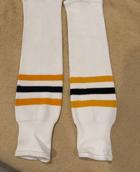 White Senior Medium K1 Socks (Used)