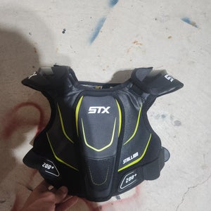 Medium STX Stallion 200+ Shoulder Pads (Used)