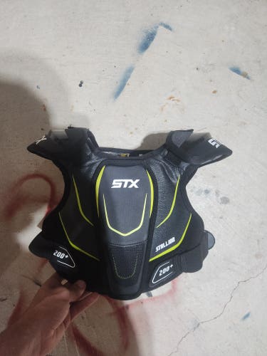 Medium STX Stallion 200+ Shoulder Pads (Used)