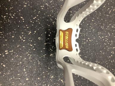 Used STX STALLION OMEGA Mens Lacrosse Head White 11162-S000415387