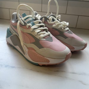 Women's Puma Golf Shoes