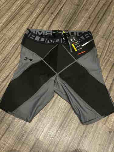 Under Armour Heat Gear Core Compression Shorts, Size Adult XL