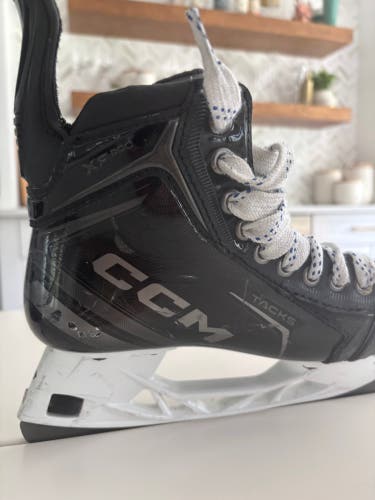 2025 CCM Tacks XF Pro Hockey Skates Wide Width Size 3 (Used)