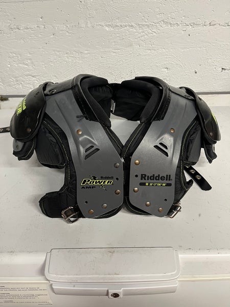 Medium Youth Riddell Power volt Shoulder Pads (Used)