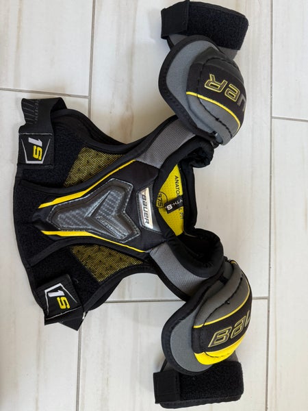 Small Youth Bauer Supreme 1S Shoulder Pads (Used)