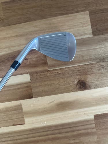 Men's TaylorMade Qi Right Handed Wedge Regular Flex 49 Degree (Used)