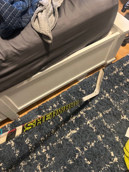 Senior Sher-Wood Rekker Legend 2 Left Hand Hockey Stick P92 (Used)