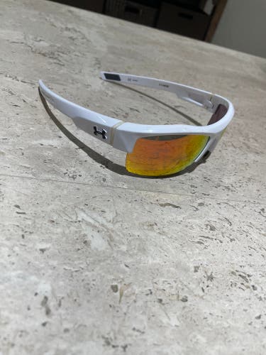 Medium/Large Under Armour Sunglasses (Used)