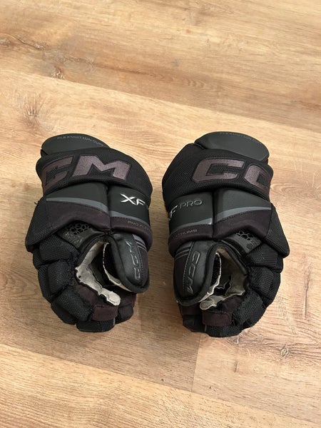 CCM Tacks XF Pro Gloves 12" (Used)