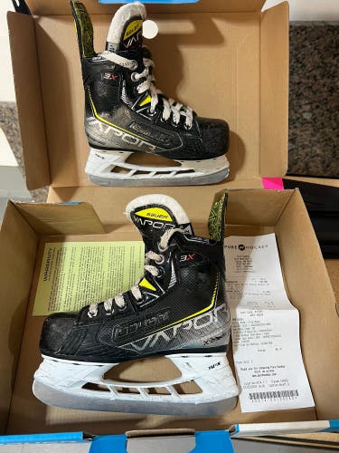 2021 Bauer Vapor 3X Hockey Skates Regular Width 12 (Used)