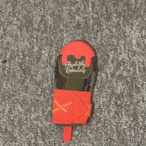 Absolutely Ridiculous Mossy Oak Sliding Mitt