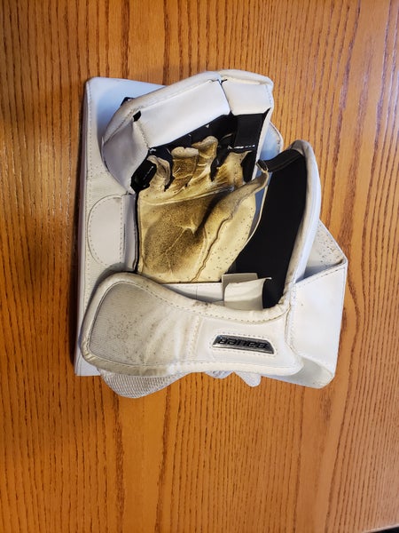 Bauer S20 GSX Regular Glove and Blocker (Used)