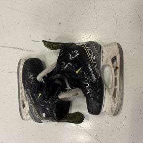 Used Bauer 3X Junior Hockey Skate Junior 01.5 11860-S000296927