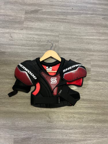 Youth Large Sher-Wood PlayRite Shoulder Pads (Used)