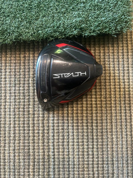 Men's 2022 Stealth TaylorMade Left Hand Driver 10.5 Loft (Used)