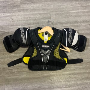 Junior Large Bauer Supreme Comp Shoulder Pads (Used)