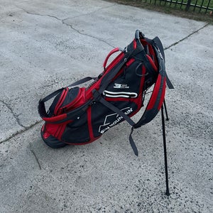 Sun Mountain 2024 3.5 LS Stand Golf Bag Red Black White With Shoulder Strap