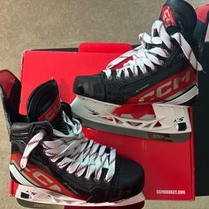 New Senior CCM  size 7.5 Reg width JetSpeed FT6 Pro Hockey Skates