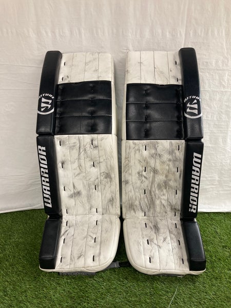 White 34" Senior Warrior Ritual G3 Classic Pro Goalie Leg Pads (Used)