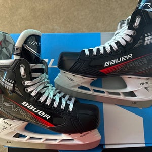 2024 Bauer Vapor X Select Hockey Skates Regular Width 6.5 (New)