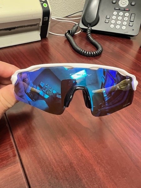 Used Oakley Radar EV Sunglasses (OO9208-01)