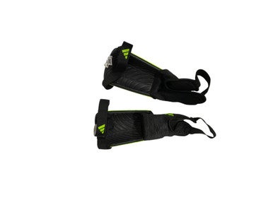 Used Adidas Soccer Shin Guards Youth Green MD 11847-S000029054