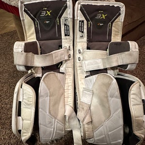 32" Bauer  Vapor 3X Goalie Leg Pads