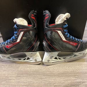 CCM JetSpeed 270 Hockey Skates Regular Width   Size 2.5 (Used)