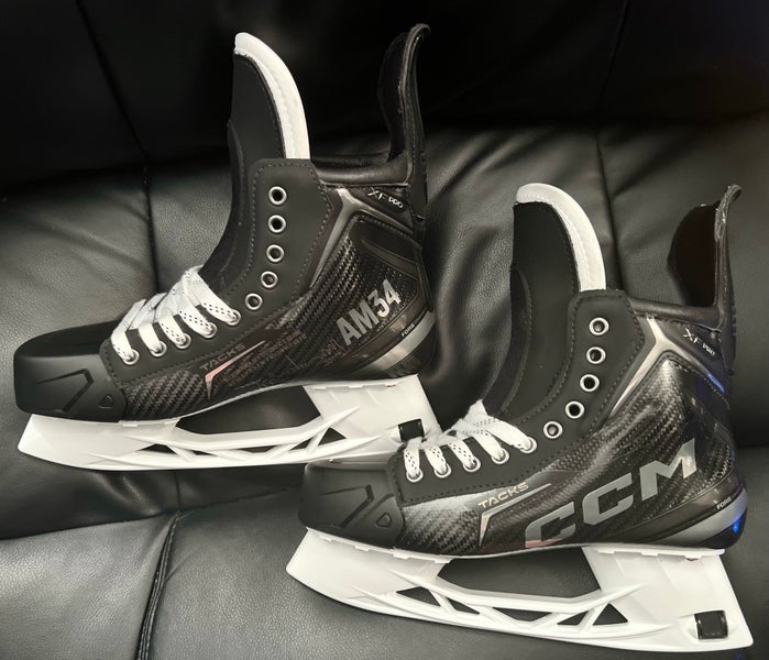 Lightly Used Auston Matthews Pro Stock CCM XF Pro Hockey Skates Size 9.25